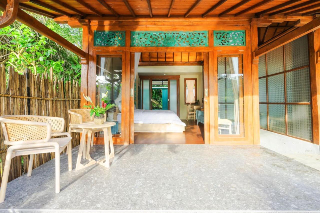 Nayaka Living
